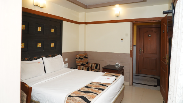 Deluxe AC Room